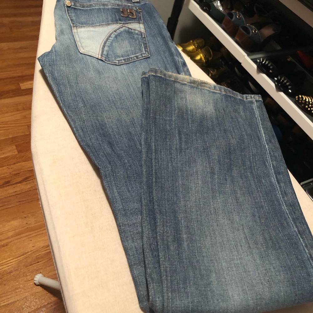 Jeans - Picture 2 of 4